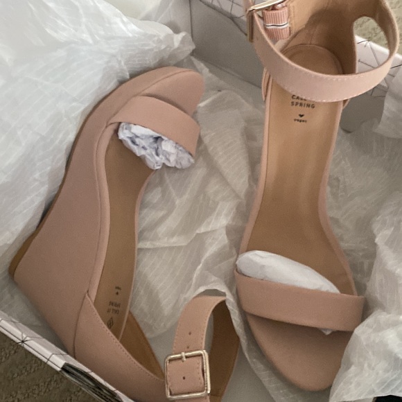 Light pink/beige wedge sandals - Picture 4 of 4
